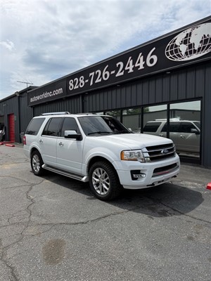 Picture of a 2017 Ford Expedition Limited 4WD