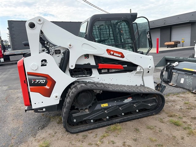 Bobcat T770 in Lenoir