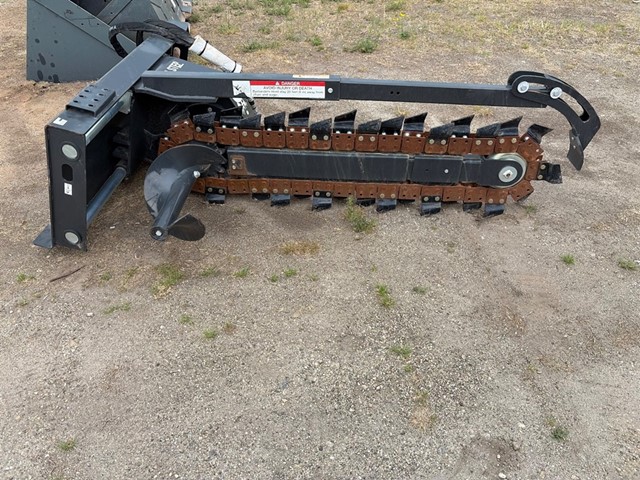 Bobcat LT313 Trencher in Lenoir