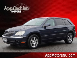 Picture of a 2007 Chrysler Pacifica Touring