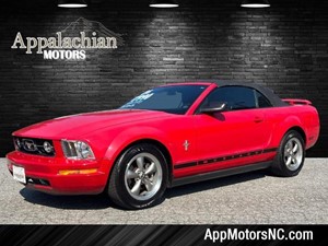 Picture of a 2006 Ford Mustang V6 Premium