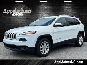 Picture of a 2015 Jeep Cherokee Latitude