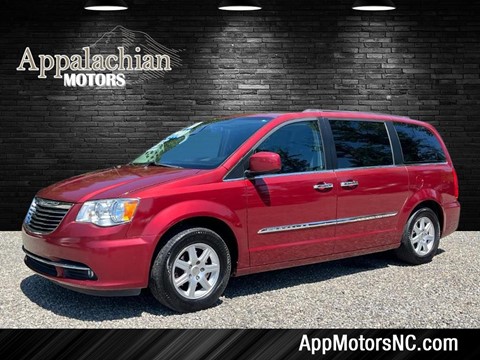 2011 Chrysler Town and Country Touring