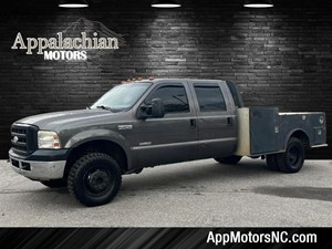 2006 Ford F-350 XL Crew Cab Utility Bed 4x4 for sale by dealer