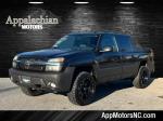 2004 Chevrolet Avalanche Pic 2468_V202412031830570005