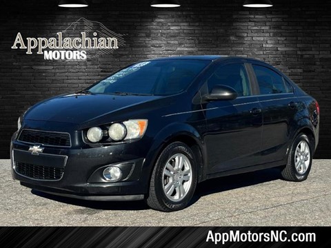 2013 Chevrolet Sonic LT Auto