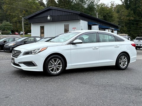 2017 Hyundai SONATA SE