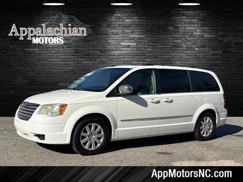 2010 Chrysler Town and Country Touring Plus