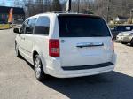 2010 Chrysler Town And Country Pic 2468_V2026010615304700013
