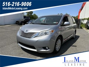 Picture of a 2017 Toyota Sienna XLE FWD 8-Passenger (Natl) XLE FWD 8-Passenger (Natl)