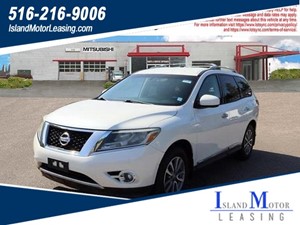 Picture of a 2015 Nissan Pathfinder SL