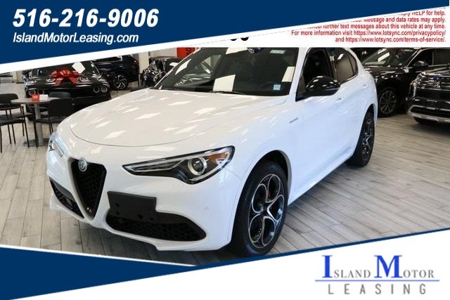 Alfa Romeo Stelvio Veloce in Huntington