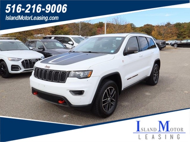 Jeep Grand Cherokee Trailhawk in Huntington