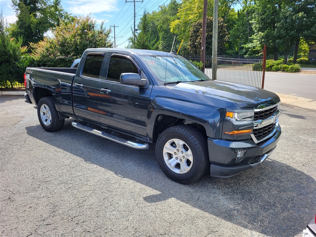 2017 Chevrolet Silverado 1500 LT Z71's photo