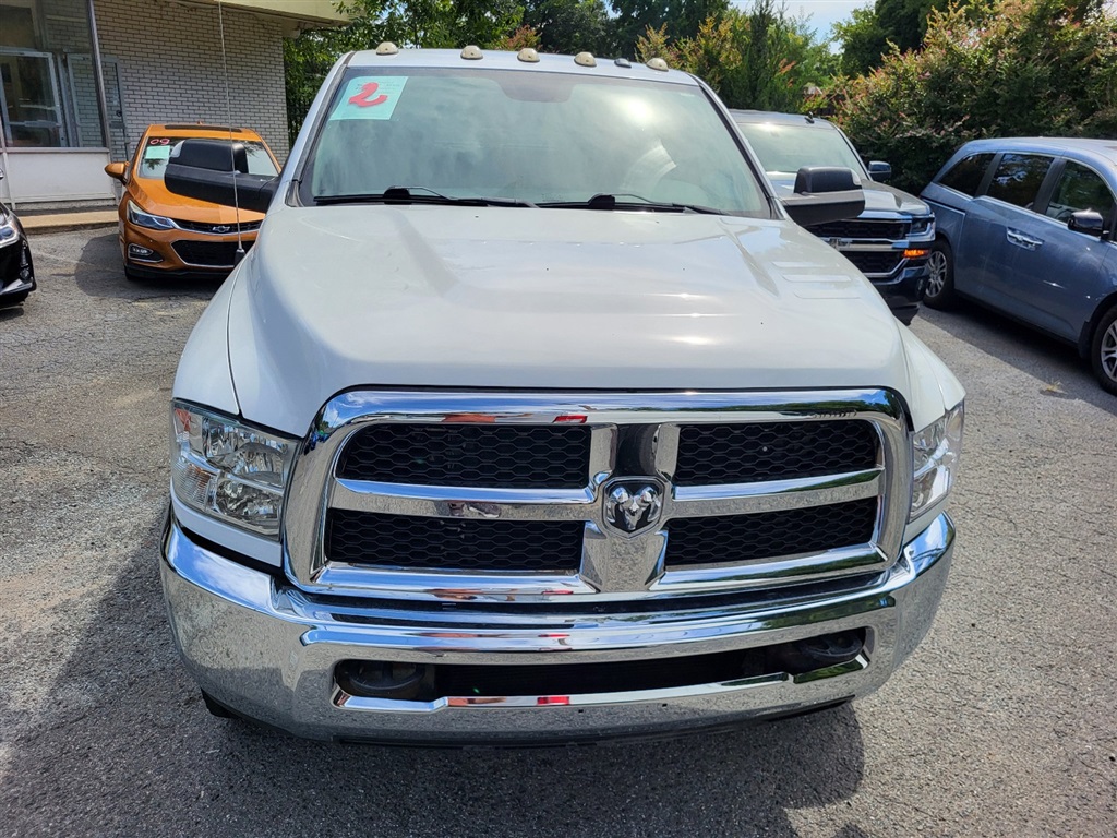 2017 RAM Ram 3500 Pickup Tradesman