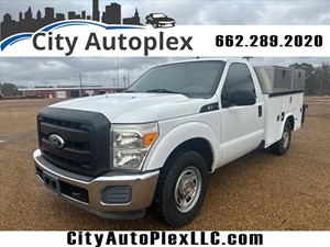 Picture of a 2011 Ford F-250 Super Duty XL