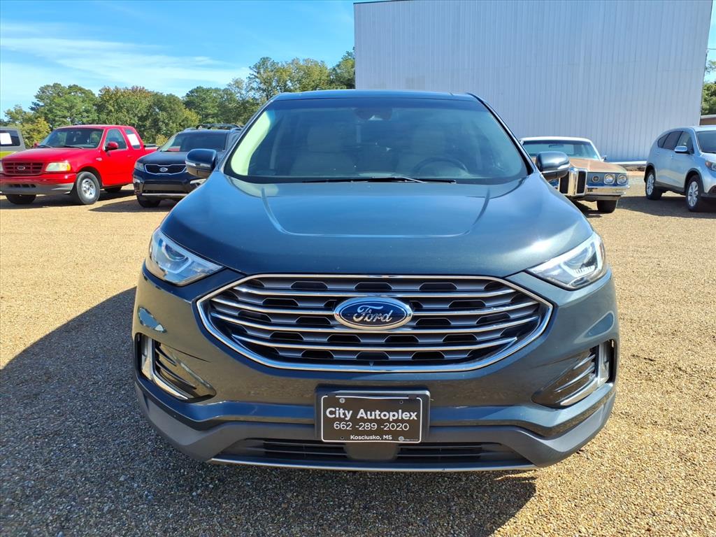 2019 Ford Edge SEL's photo