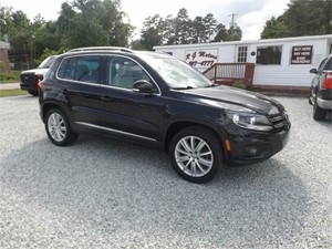 Picture of a 2012 VOLKSWAGEN TIGUAN S/SE/SEL