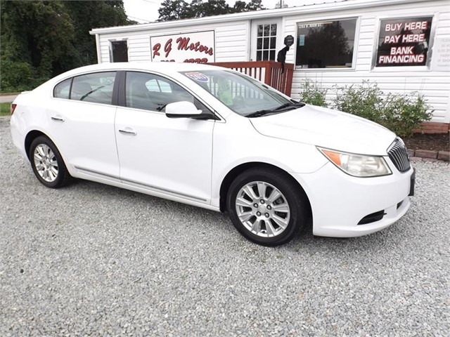 BUICK LACROSSE in Roxboro