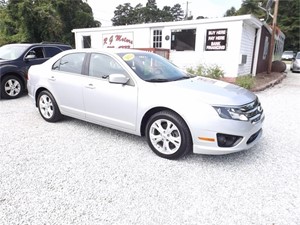 Picture of a 2012 FORD FUSION SE