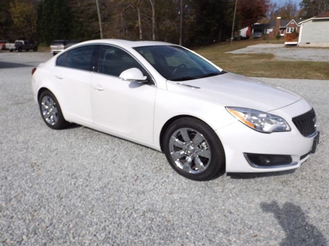 Buick Regal Turbo FWD in Roxboro