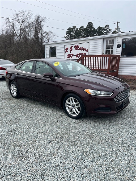 Ford Fusion SE in Roxboro