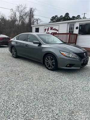 Picture of a 2018 Nissan Altima 2.5 S