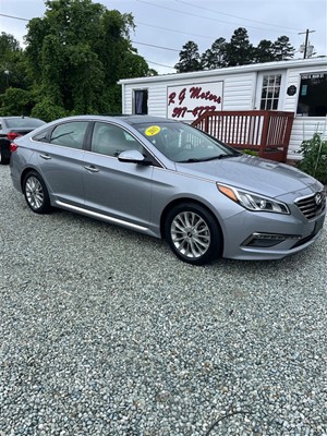 Picture of a 2015 Hyundai Sonata Sport