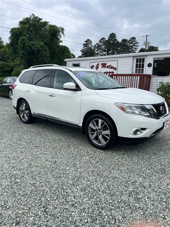 Nissan Pathfinder S 4WD in Roxboro