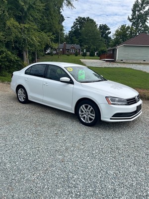 Picture of a 2018 Volkswagen Jetta 1.4T S 6A