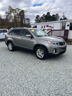 Picture of a 2014 Kia Sorento