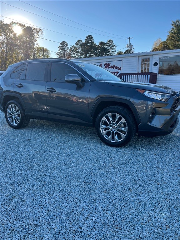 Toyota RAV4 XLE Premium in Roxboro