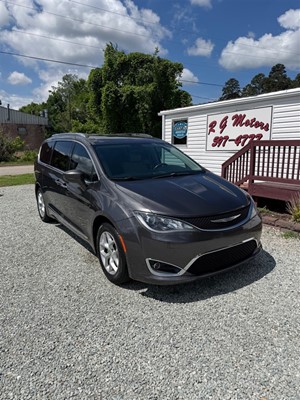 2017 Chrysler PACIFICA TOURING-L PLUS \  REAR THEATER, CAPTAIN S for sale by dealer