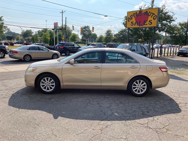 Toyota Camry XLE $5950 OBO Cash or Layaway in Charlotte