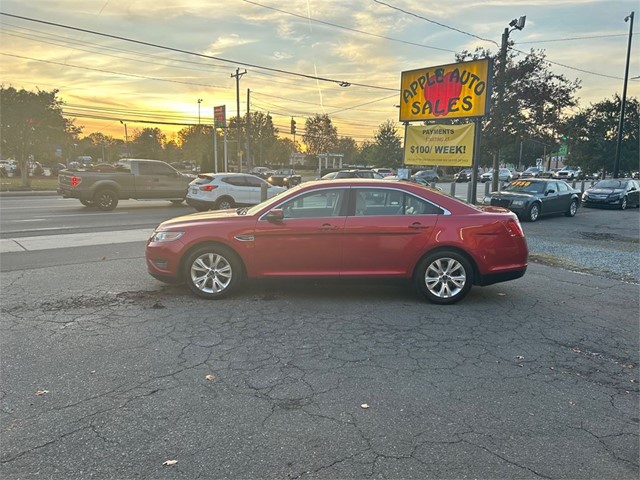 Ford Taurus SEL FWD in Charlotte