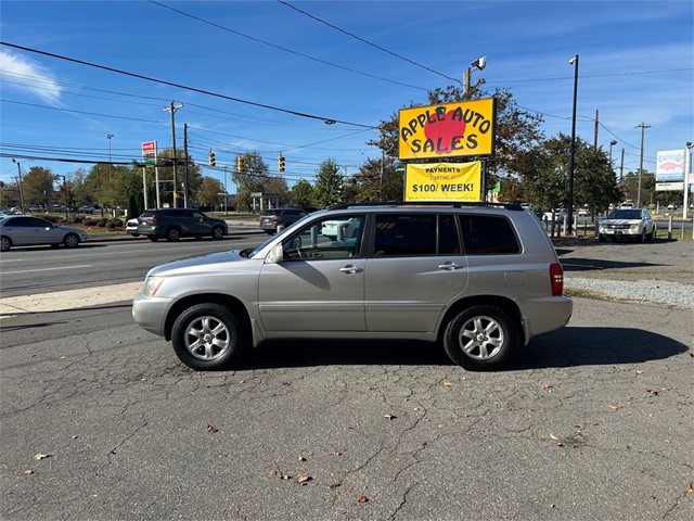 Toyota Highlander V6 in Charlotte