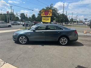 2010 Ford Taurus Limited for sale by dealer
