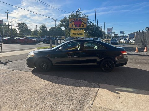 2010 Toyota Camry LE