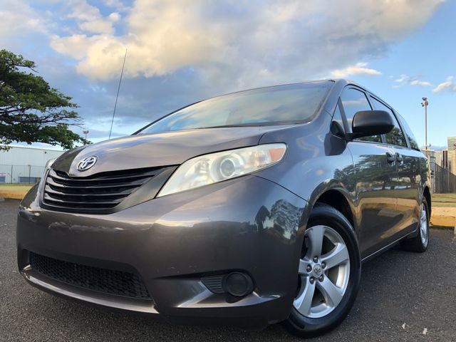 Toyota Dealership Oahu >> 2011 Toyota Sienna Ce Minivan 4d In Honolulu Toyota Dealership Oahu >> 2011 Toyota Sienna Ce Minivan 4d In Honolulu