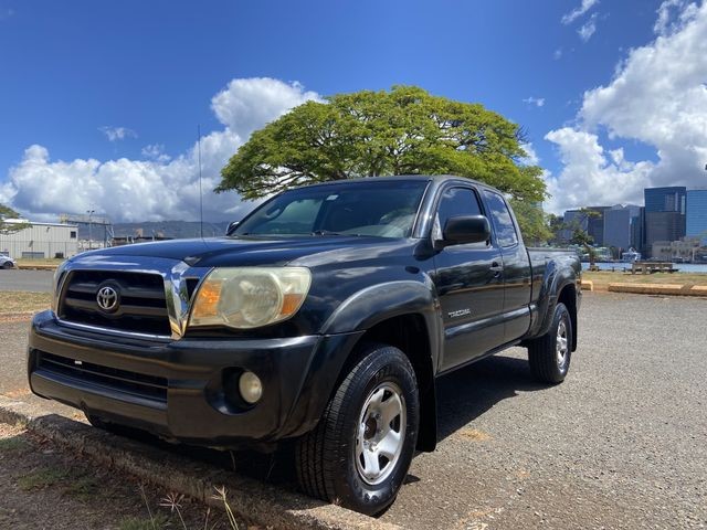 Toyota Tacoma Access Cab PreRunner Pickup 4D 6 ft in Honolulu