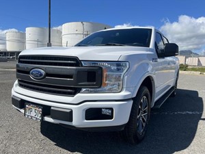 Picture of a 2019 Ford F150 SuperCrew Cab XLT Pickup 4D 5 1/2 ft