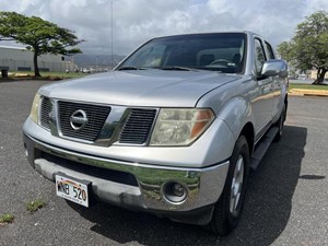 Picture of a 2008 Nissan Frontier Crew Cab SE Pickup 4D 5 ft