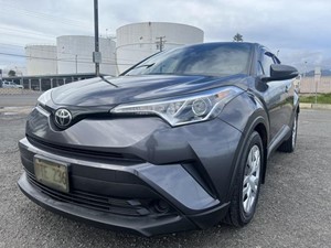 Picture of a 2019 Toyota C-HR LE Sport Utility 4D