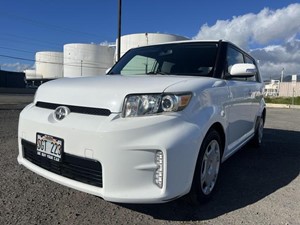 Picture of a 2014 Scion xB Hatchback 4D