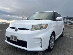 Picture of a 2013 Scion xB Hatchback 4D