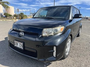 Picture of a 2014 Scion xB Hatchback 4D