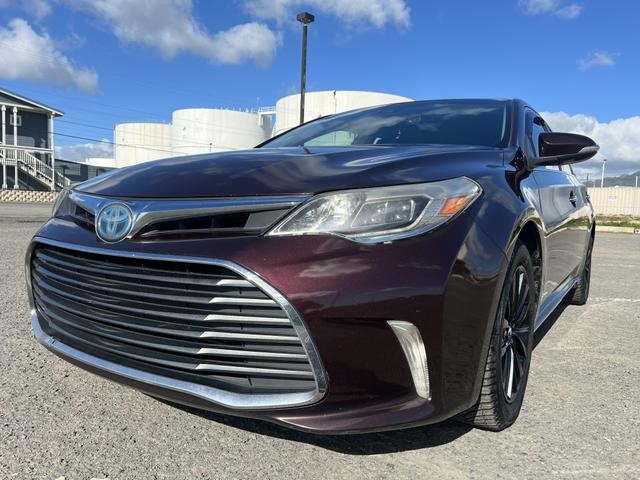 Toyota Avalon Limited Hybrid Sedan 4D in Honolulu