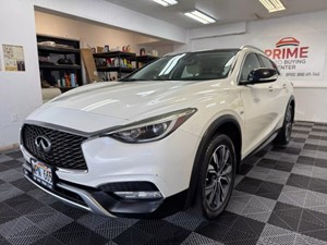 Picture of a 2017 INFINITI QX30 Premium Sport Utility 4D