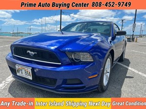 Picture of a 2013 Ford Mustang V6 Coupe 2D