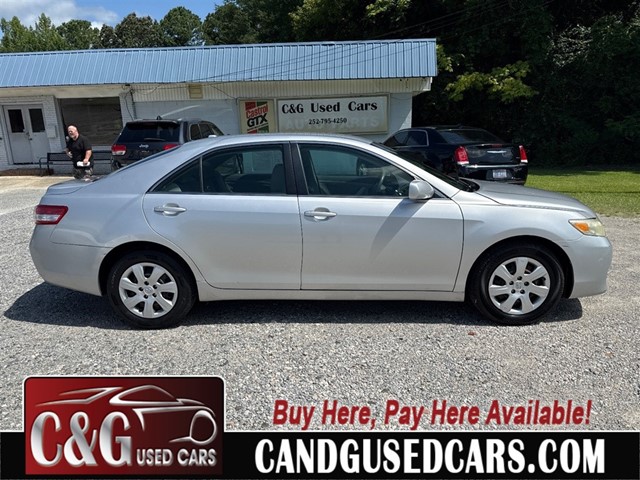 Toyota Camry LE 6-Spd AT in Robersonville